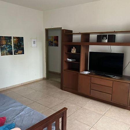 Hostel Jotaaa F 欧里尼奥斯 外观 照片